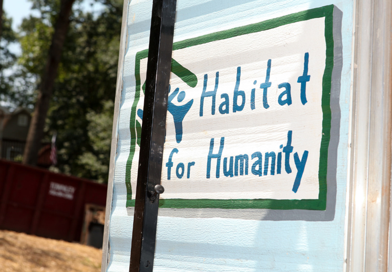 Where to Donate Books: Habitat